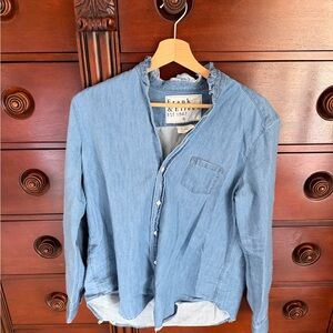Frank & Eileen Light Blue Button-Up Shirt